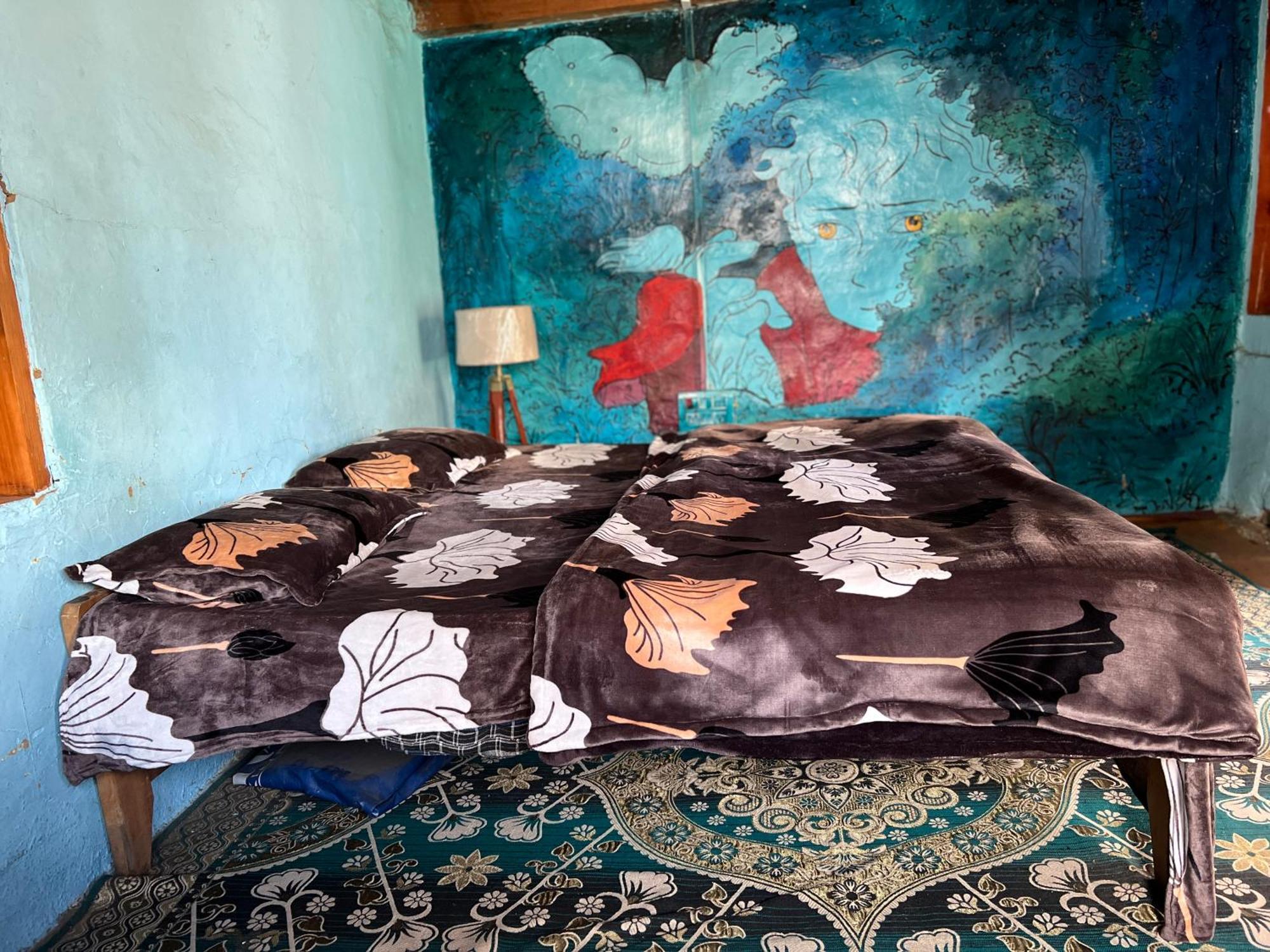 Old Brahma Homestay Kalgha Esterno foto